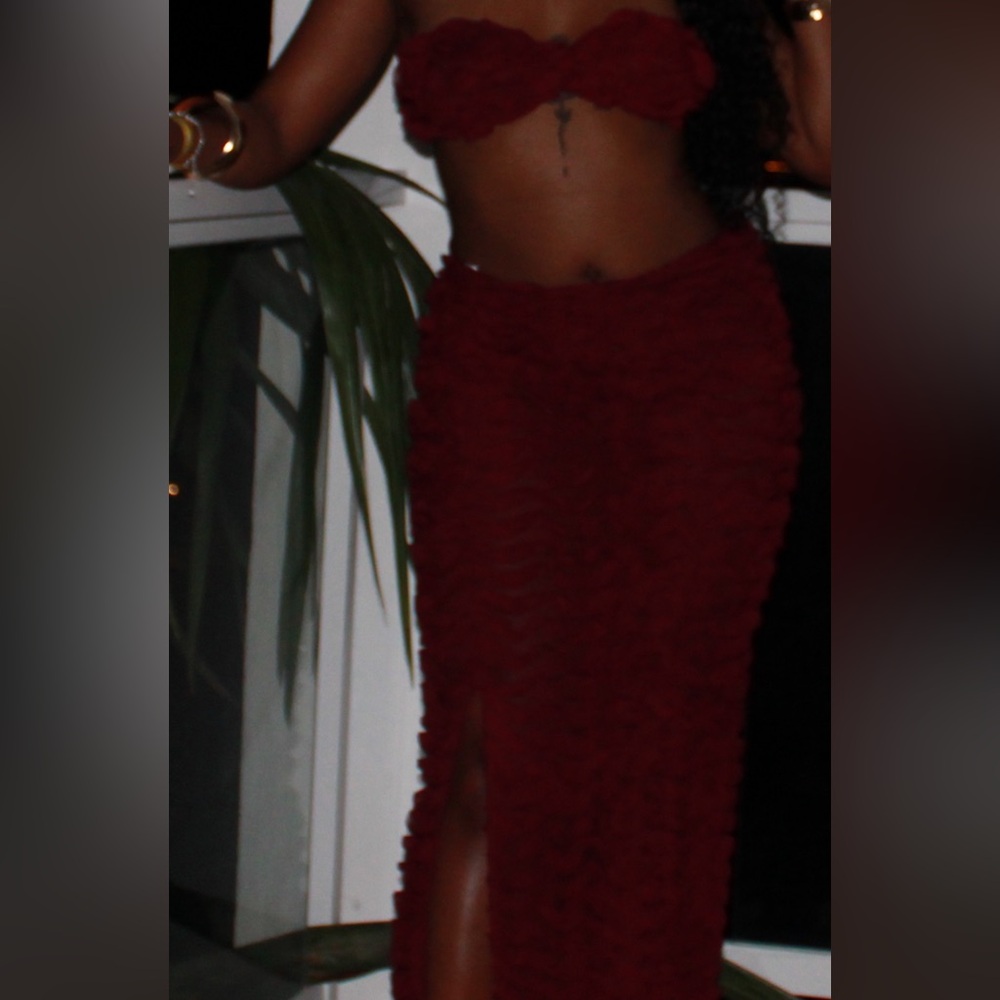 PrettyLittleThing Vacation Ruffled Flowered Elegant Red Women Skirt Bandeau Set